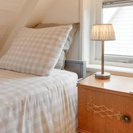 Дом отдыха The White