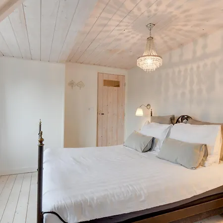 Дом отдыха The White Uitgeest