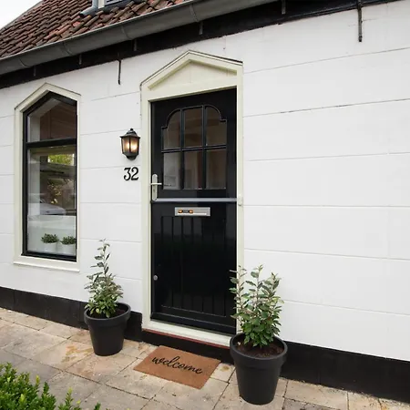 The White Holiday home Uitgeest